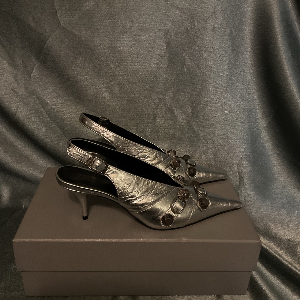 BALENCIAGa Slingback silver studded pumps - Picture 3 of 4